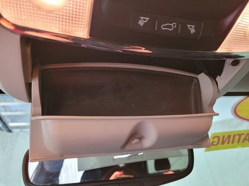 Used 2019 Dodge Durango SXT image 40