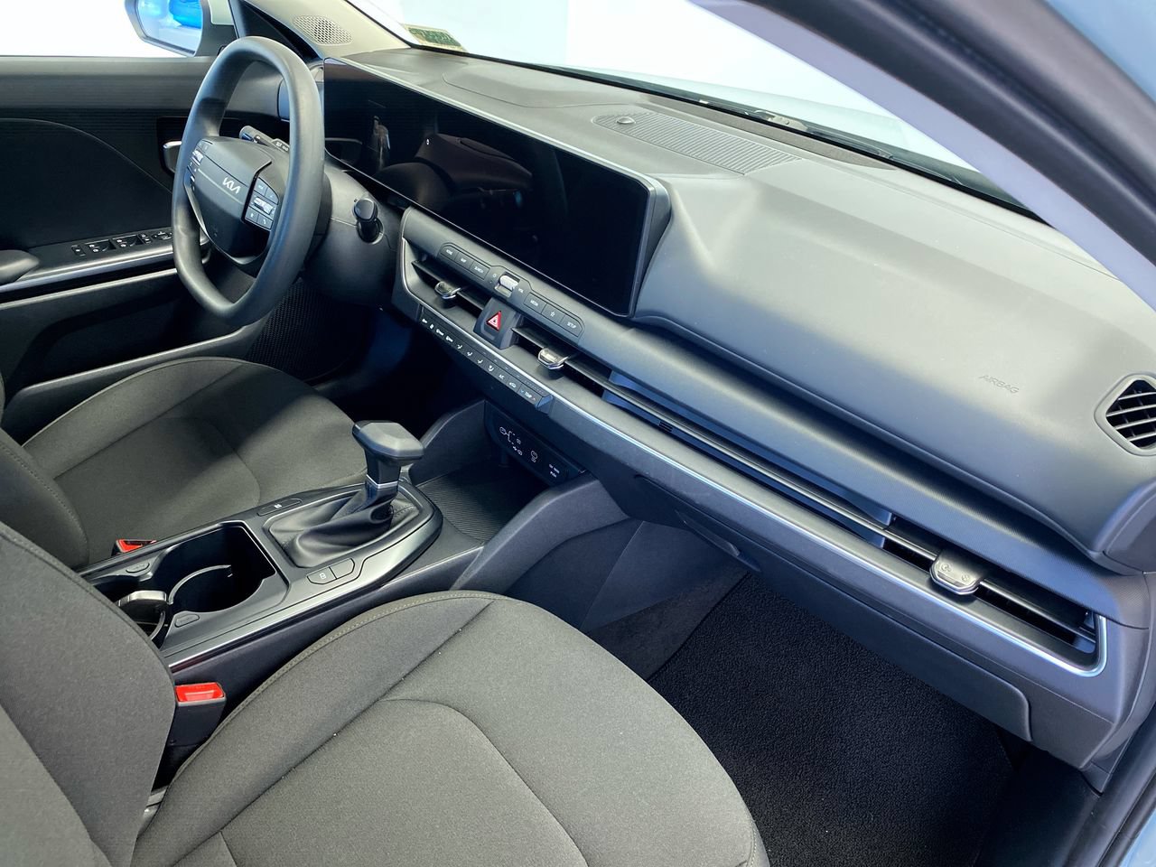 Certified 2026 Kia K4 FWD image 29