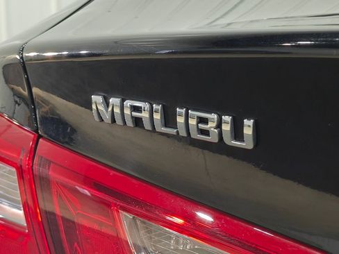 Used 2023 Chevrolet Malibu LT image 43