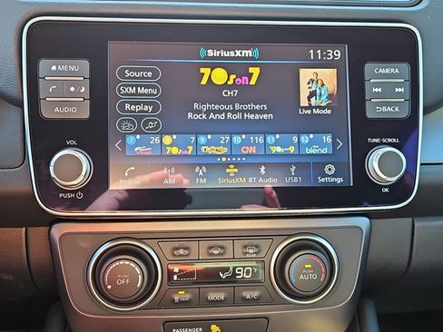 Certified 2023 Nissan Leaf S image 13