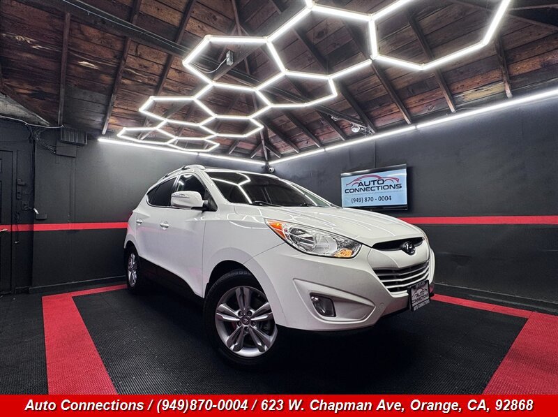 Used 2013 Hyundai Tucson GLS FWD image 1