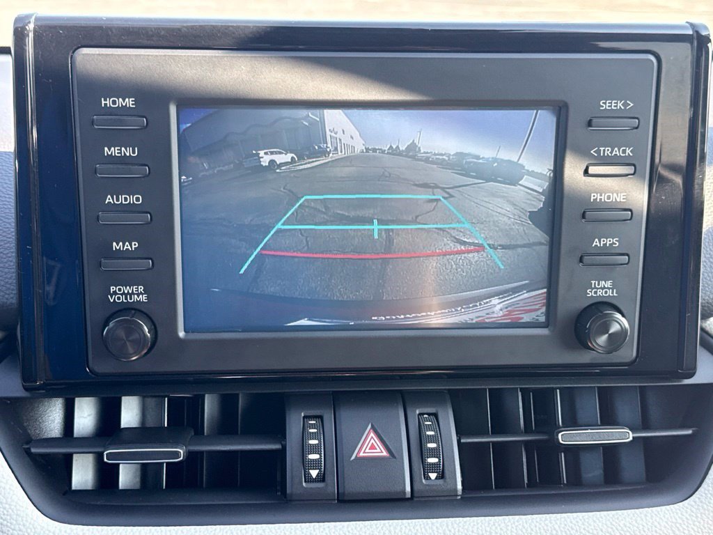 Used 2019 Toyota RAV4 XLE Premium w/ Cold Weather Package AWD/4WD image 31