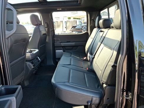 Used 2025 Ford F150 Lariat AWD/4WD image 10