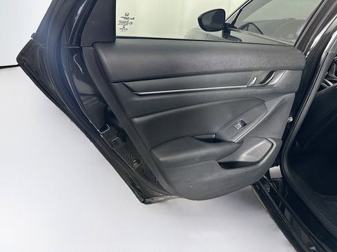Used 2019 Honda Accord Sport image 25