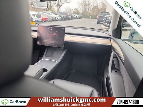 Used 2023 Tesla Model Y Long Range image 27