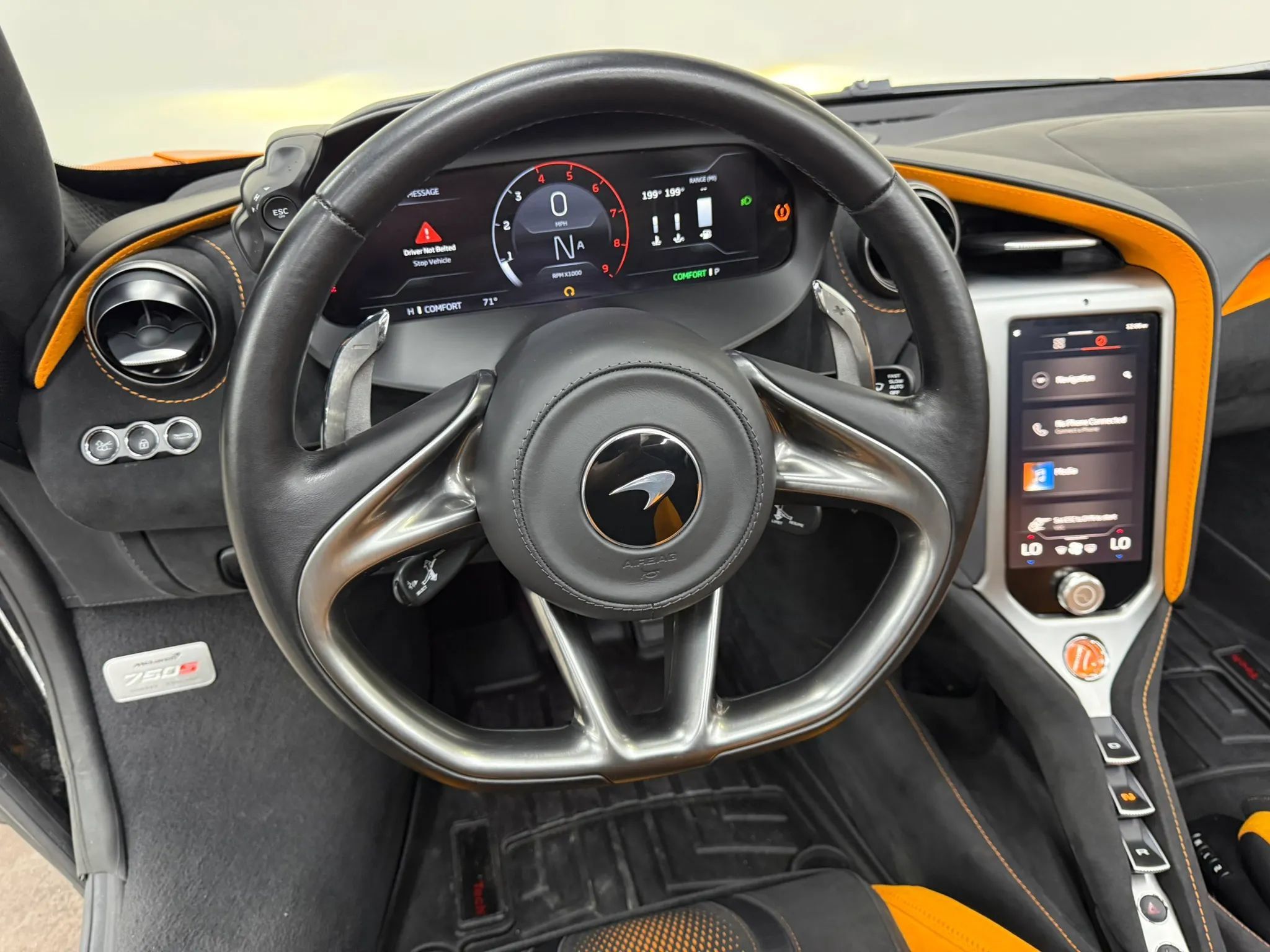 Used 2025 McLaren 750S Spider RWD image 37