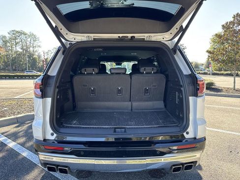 Used 2024 GMC Acadia Denali w/ Super Cruise Package image 28