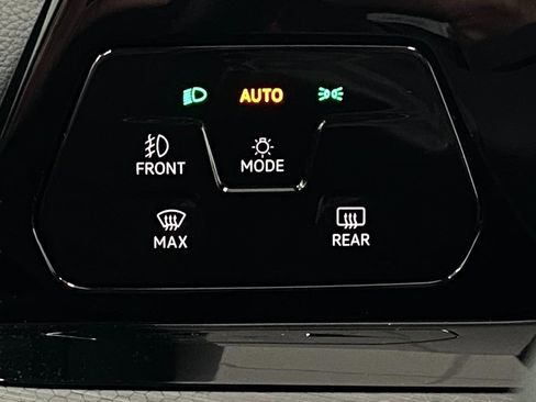 Used 2024 Volkswagen GTI SE image 13