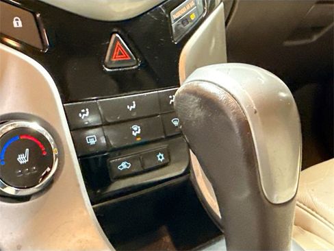 Used 2014 Chevrolet Cruze LT image 17