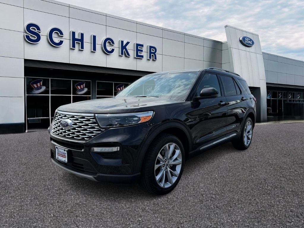 Used 2023 Ford Explorer Platinum w/ Technology Package AWD/4WD image 4