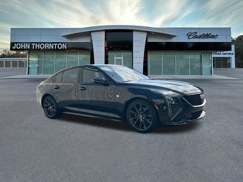 Used 2025 Cadillac CT5 Sport RWD image 3