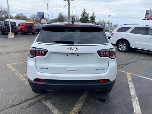 Used 2024 Jeep Compass Limited AWD/4WD image 33