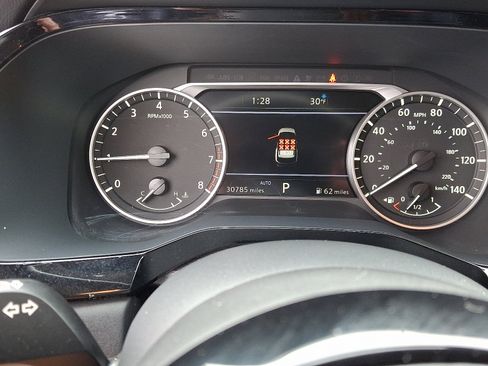 Certified 2023 Nissan Pathfinder SL w/ Lighting Package (N92) image 21