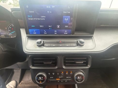 Used 2022 Ford Maverick Lariat w/ Lariat Luxury Package FWD image 11