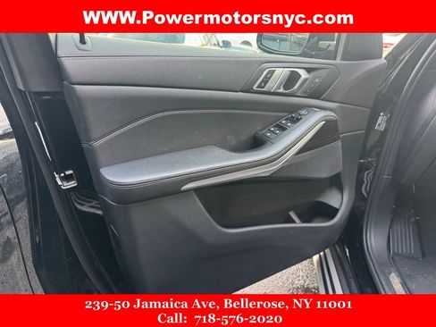Used 2023 BMW X5 xDrive40i AWD/4WD image 22