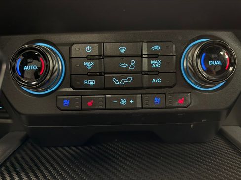 Used 2019 Ford F150 Raptor w/ Equipment Group 802A Luxury image 51