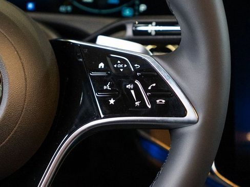 New 2026 Mercedes-Benz E 350 4MATIC Sedan image 28