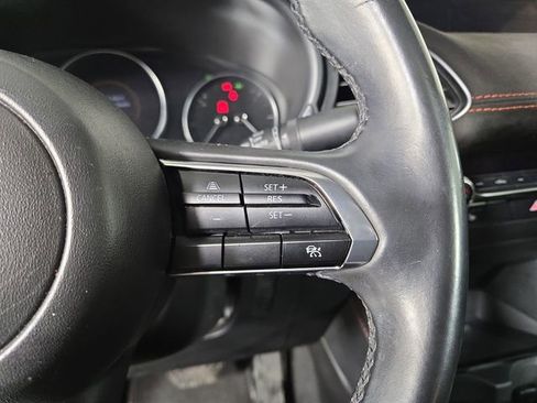 Used 2024 MAZDA MAZDA3 s image 22
