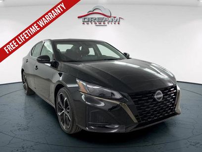 New 2025 Nissan Altima 2.5 SR w/ SR Premium Package