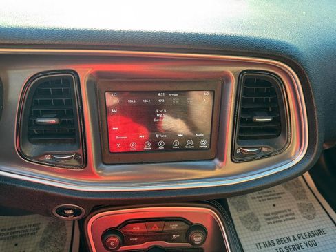 Used 2020 Dodge Challenger SXT image 18