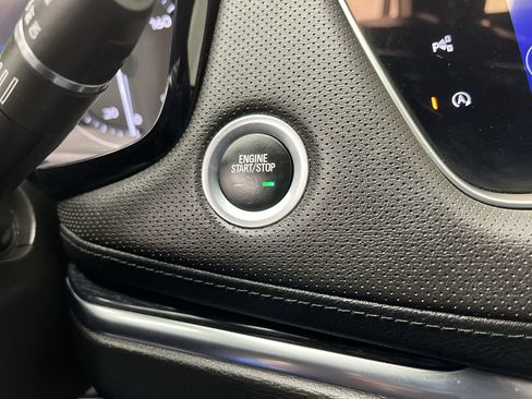 Certified 2023 Cadillac XT5 Premium Luxury w/ Technology Package image 24