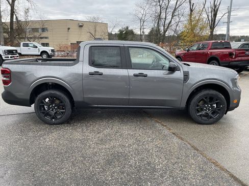 New 2025 Ford Maverick XLT w/ XLT Luxury Package image 3