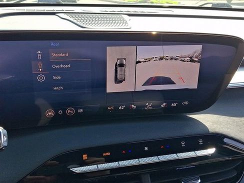 Used 2026 Buick Enclave Preferred image 19