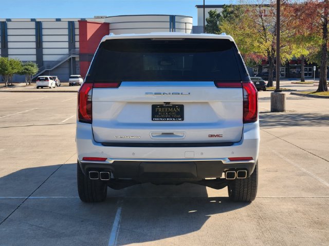 Used 2026 GMC Yukon Denali w/ Sun & Power Step Package AWD/4WD image 6