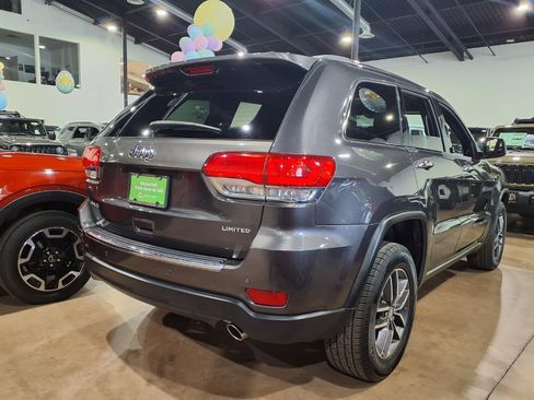 Used 2018 Jeep Grand Cherokee Limited image 6