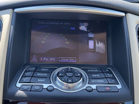 Used 2017 INFINITI QX50 AWD w/ Premium Plus Package image 24