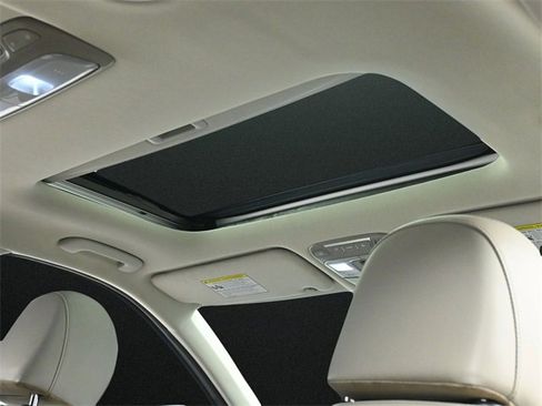 Used 2022 Kia Telluride S image 20