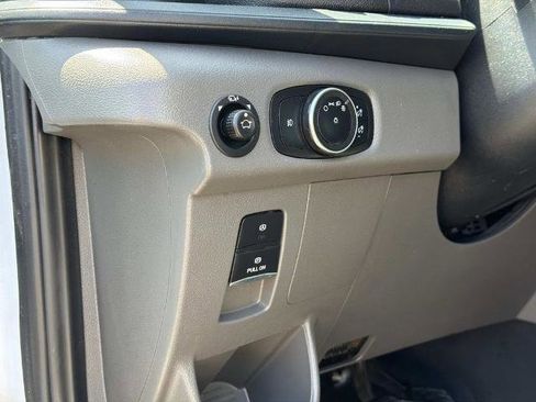 Certified 2023 Ford Transit 350 XLT RWD image 22