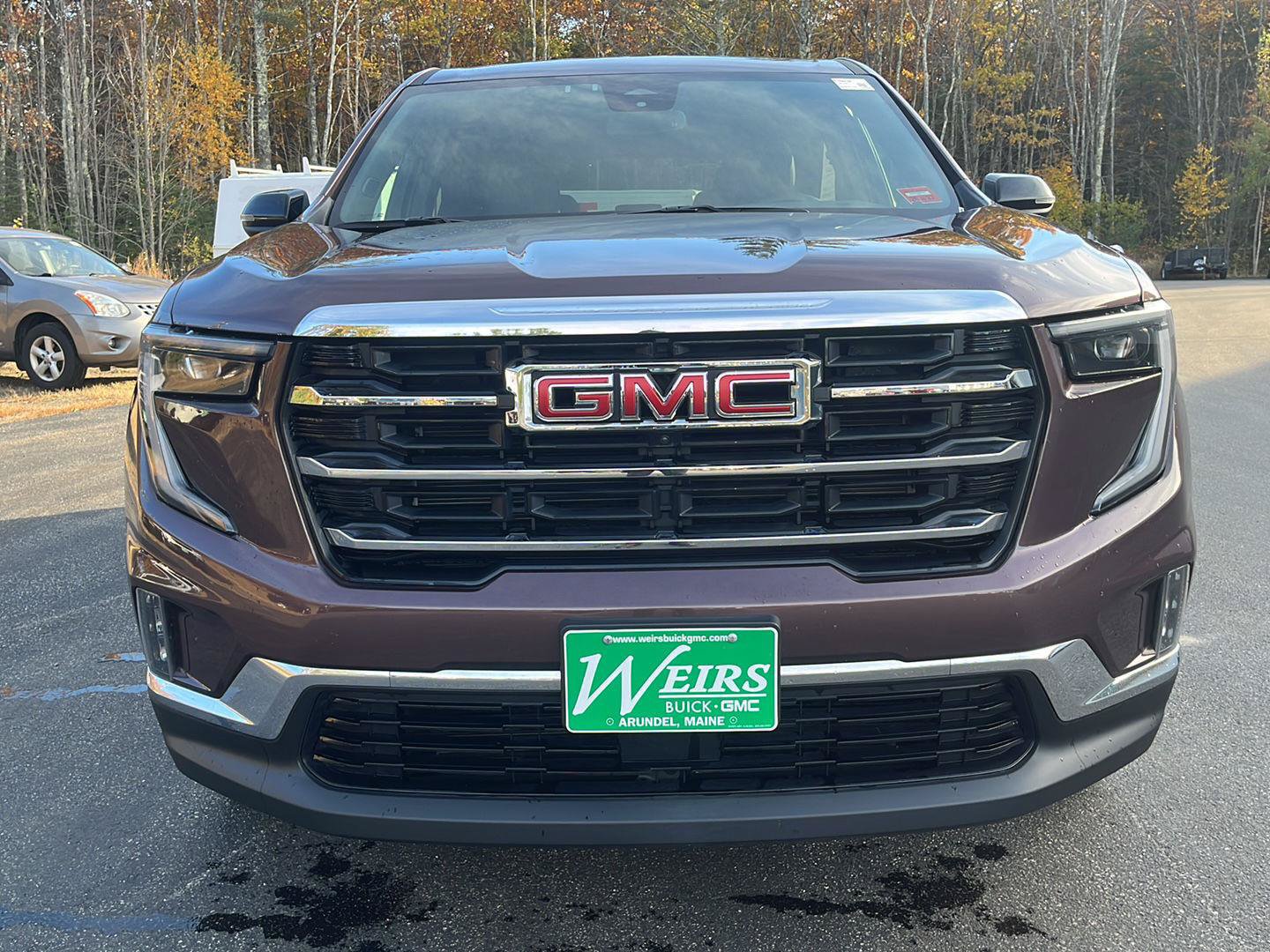 Used 2024 GMC Acadia Elevation w/ Luxury Package AWD/4WD image 8