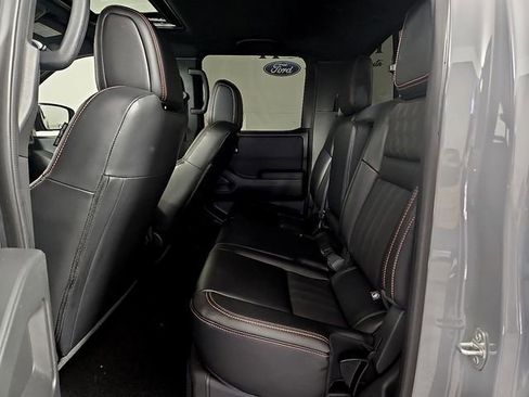 Used 2023 Nissan Frontier PRO-4X w/ Pro-4X Premium Package image 11