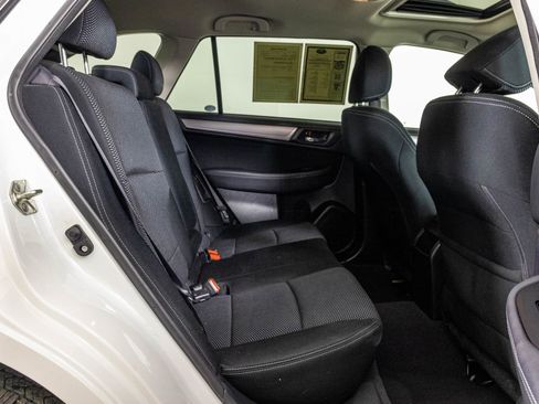 Used 2017 Subaru Outback 2.5i Premium AWD/4WD image 44