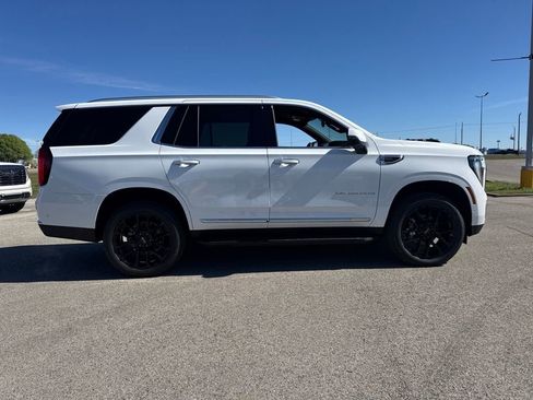 New 2026 GMC Yukon Elevation image 7