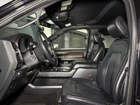 Used 2019 Ford Expedition Max Limited RWD image 33
