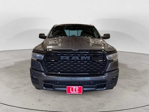 New 2026 RAM 1500 Express AWD/4WD image 9