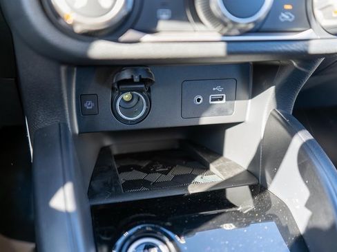 New 2025 Nissan Versa SV w/ Trunk Package image 19