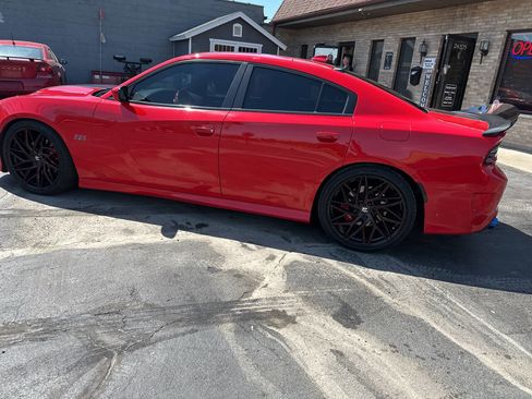 Used 2018 Dodge Charger R/T Scat Pack w/ Driver Confidence Group image 11