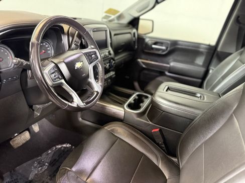 Used 2020 Chevrolet Silverado 1500 LTZ w/ LTZ Plus Package AWD/4WD image 19