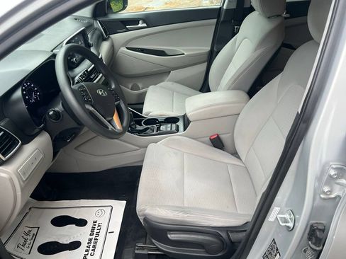 Used 2019 Hyundai Tucson SE FWD image 9