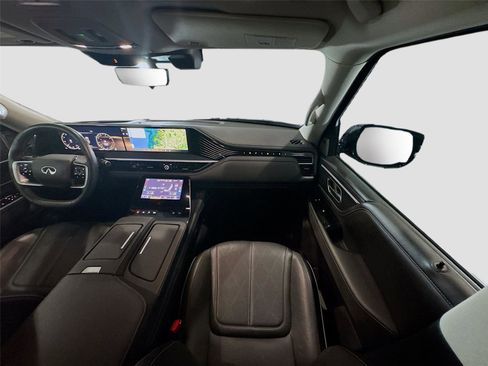 Used 2025 INFINITI QX80 Sensory image 22