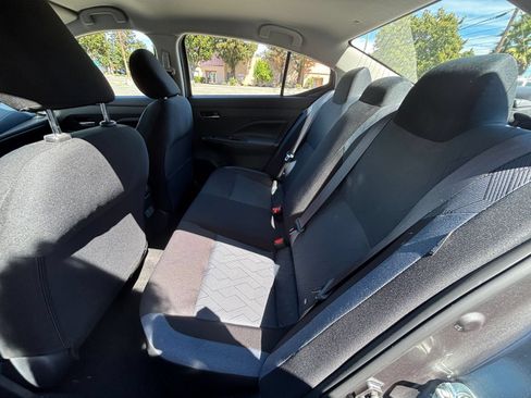 Used 2025 Nissan Versa SV FWD image 19