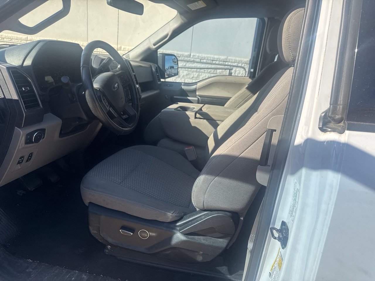 Used 2018 Ford F150 XLT w/ Equipment Group 301A Mid RWD image 9