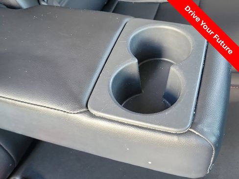 Certified 2025 Nissan Sentra SR w/ SR Premium Package FWD image 23