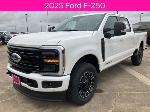 New 2025 Ford F250 Platinum AWD/4WD image 4
