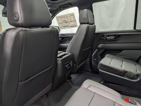 New 2026 Chevrolet Tahoe Z71 w/ Comfort Package AWD/4WD image 15
