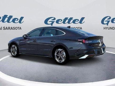 New 2025 Hyundai Sonata SEL image 4