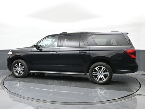 Used 2023 Ford Expedition Max Limited AWD/4WD image 9